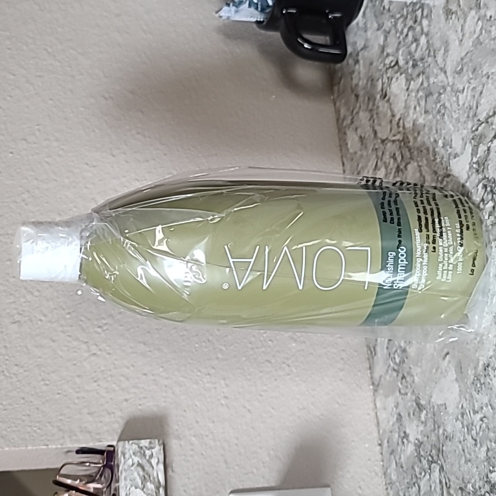 NIB Loma Nourishing Shampoo